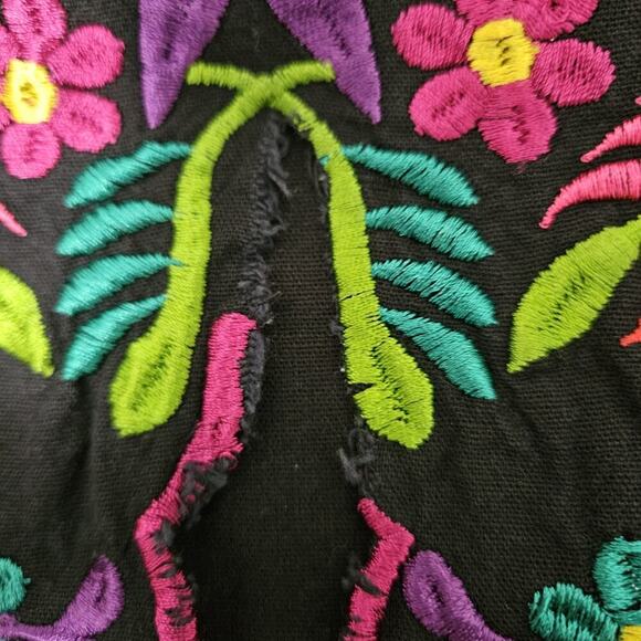 Made In Mexico Black w/ Heavy Colorful Floral Embroidered Mexican Dress Size M - Picture 11 of 11